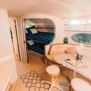  Hotel en barco Ocean Blue